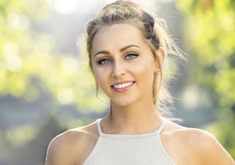 Bleaching | professionelle Zahnaufhellung Bleaching | professionelle Zahnaufhellung